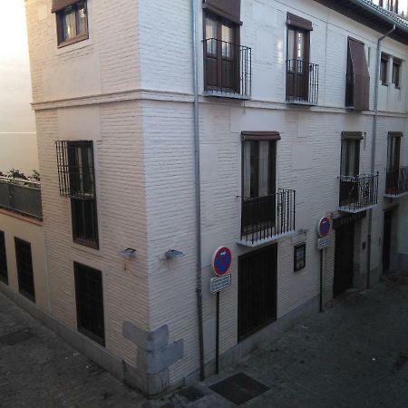 Casa De La Seda, S XVII Apartment Granada Bagian luar foto